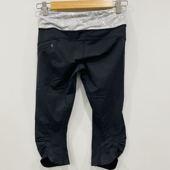 LULULEMON 4 Black Fast Free Crop Luxtreme 18” Ruched Leggings Floral Waist Run - Picture 15 of 16